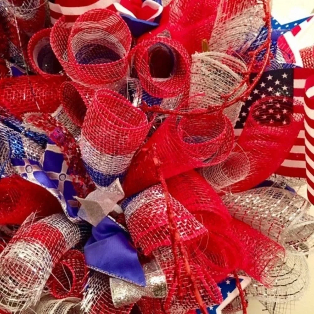 New American Flag Curly Deco Mesh Red Blue Door Wall Wreath 4th Of July